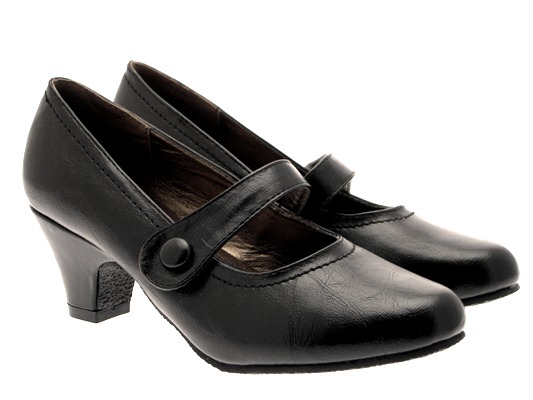 wide work shoe